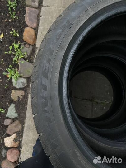 Centara Winter RX621 245/45 R18 96T