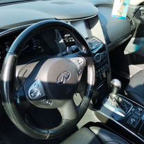 Infiniti QX70 3.7 AT, 2013, 223 454 км, с пробегом, цена 2 150 000 руб.