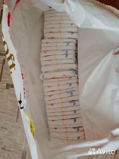 Памперсы детские хаггис 1