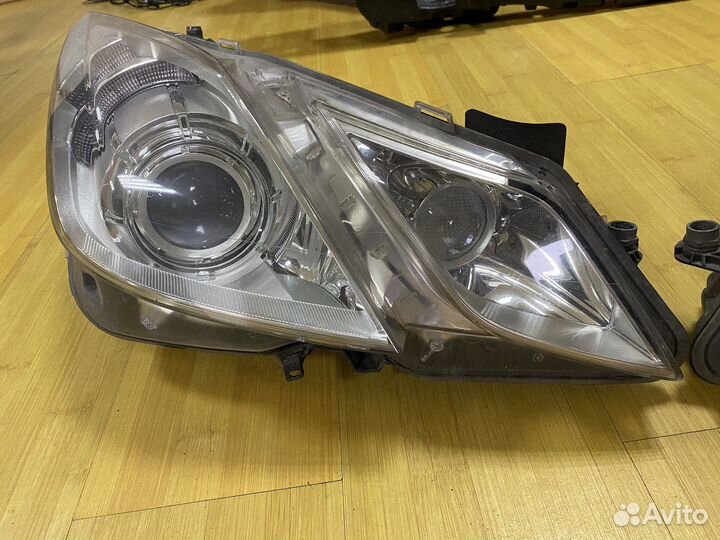 Фары адаптив ксенон Mercedes-Benz W207 Coupe
