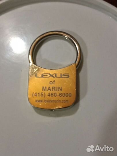 Брелок lexus