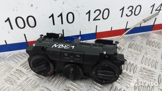 Блок управления печки и климат-контроля skoda octa