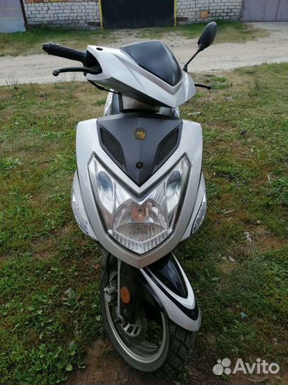 Скутер Ирбис