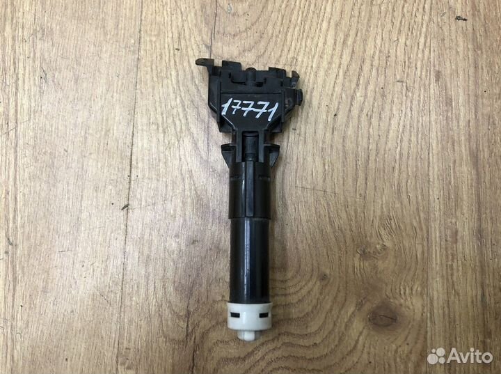 Форсунка омывателя фары Mazda CX 5 2012-2017