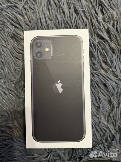 Коробка от iPhone 11