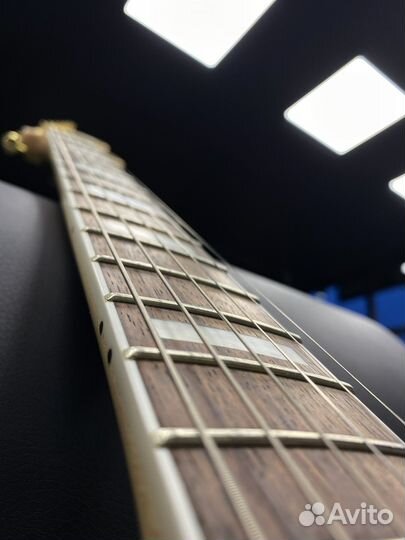 Squier 40th Anniversary Stratocaster Gold Edition