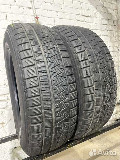 Pirelli Ice Asimmetrico 195/65 R15 91Q