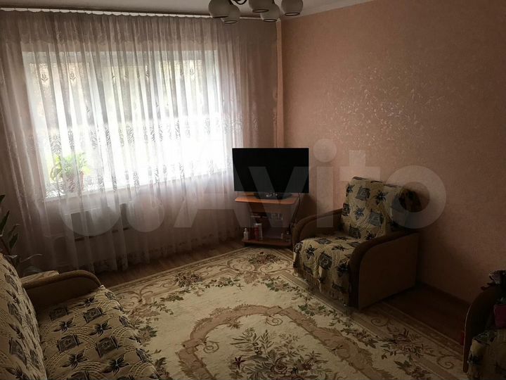 3-к. квартира, 63 м², 3/9 эт.