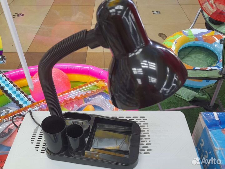 Лампа настольная