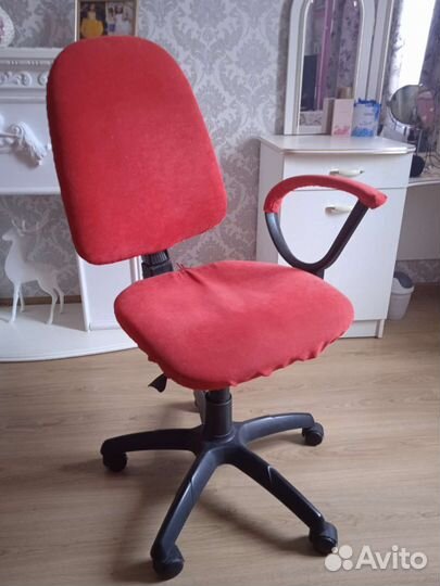 Компьютерный стул