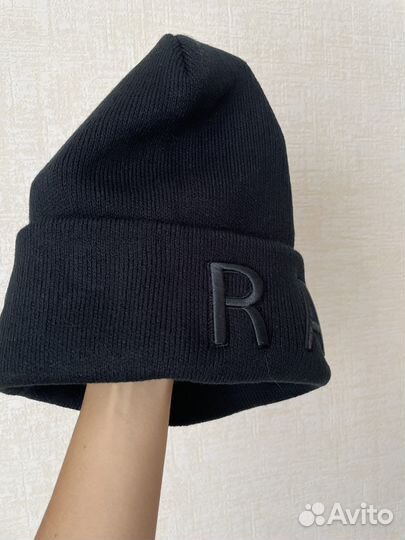 Шапка женская Ostin