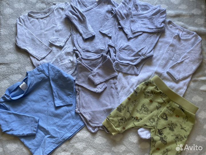 Вещи пакетом на малыша 56-68 hm