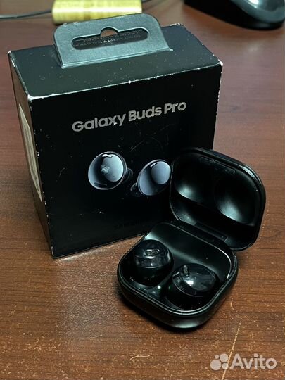 Беспроводные наушники Samsung Galaxy Buds Pro