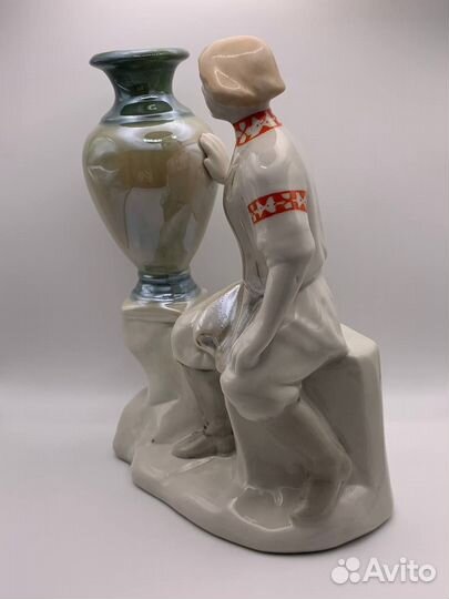 Статуэтка фарфор СССР 