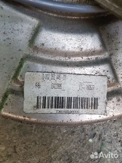 Кулак передний левый бмв F83 M4 bmw