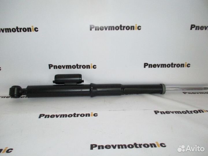 Задний амортизатор Mercedes W221