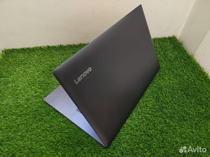 Lenovo 330-17AST(8 RAM/SSD/17.3