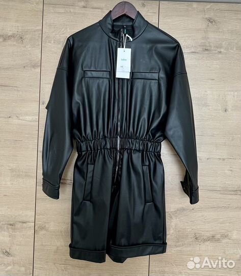 Комбинезон из эко-кожи