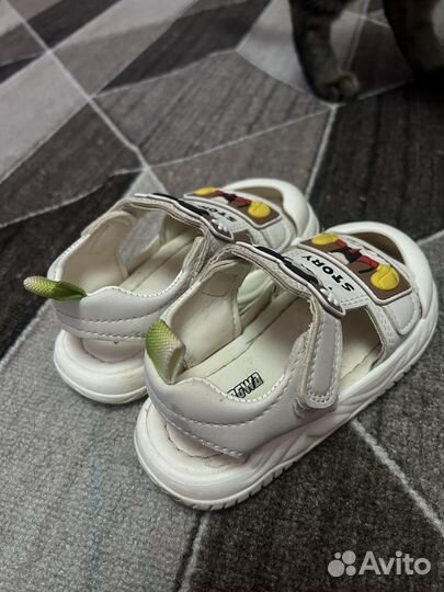 Сандали 24 размер