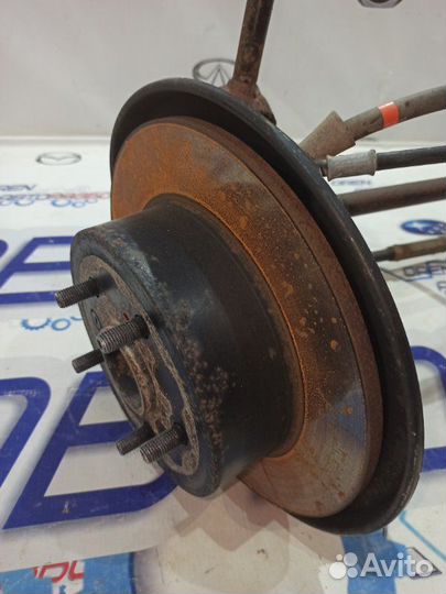 Кулак поворотный задний левый Toyota Camry 55 2.5