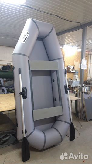 Новые Надувная лодка пвх 260