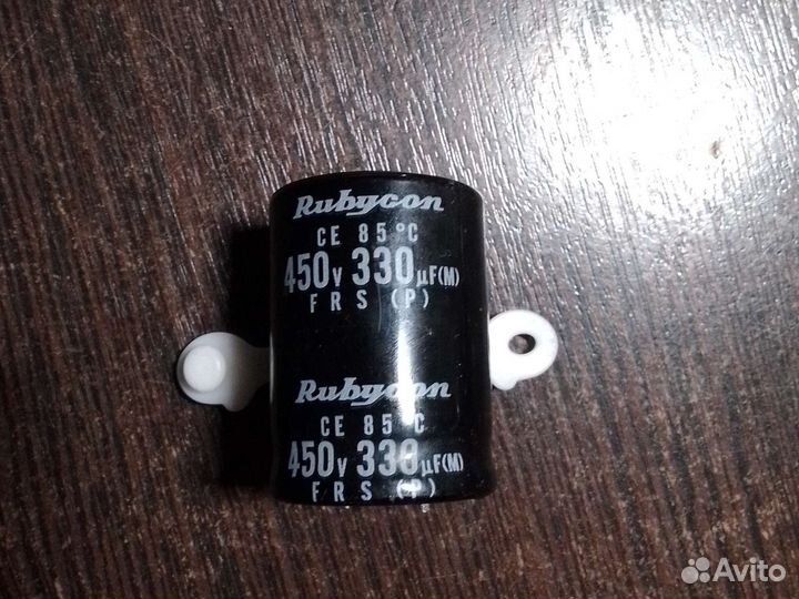 Конденсатор на 450v