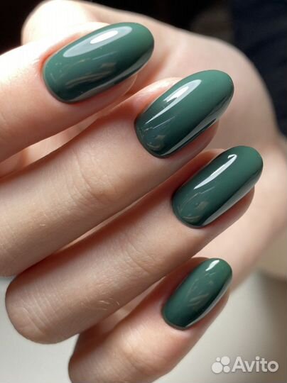 Мастер маникюра и педикюра