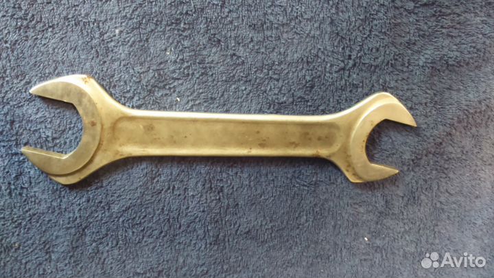 Гаечный ключ рожковый