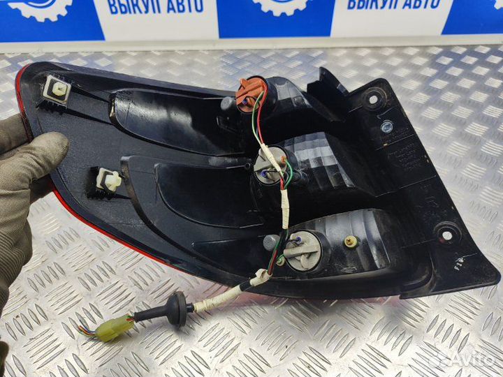 Фонарь задний правый Suzuki Sx4 1.6 M16A 106 Л.С