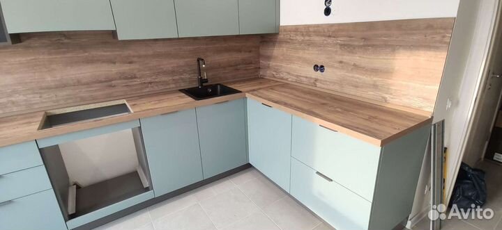 Современный кухонный гарнитур, кухни на заказ