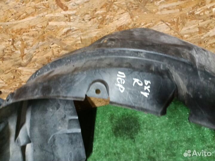 Защита арок (подкрылок) передняя правая Suzuki Sx4