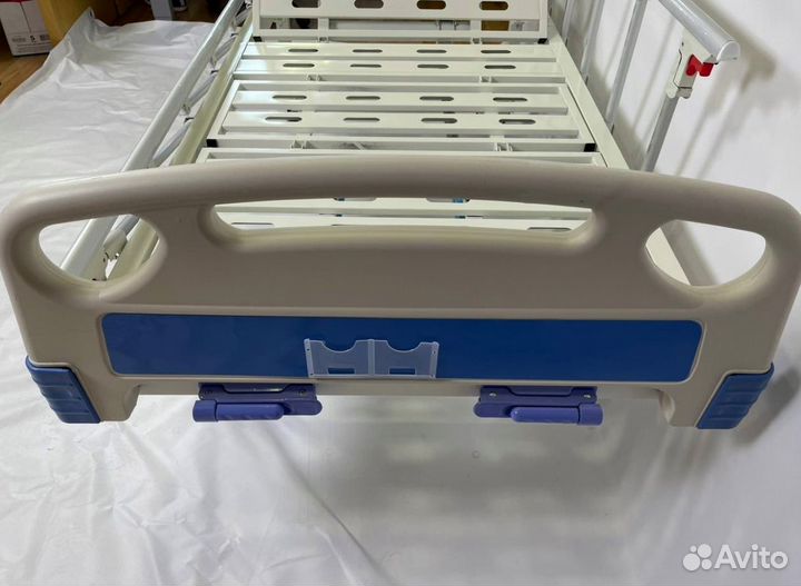 Медицинская функциональная кровать