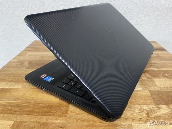 Игровой быстрый HP идеал Core i3-5005 SSD Radeon