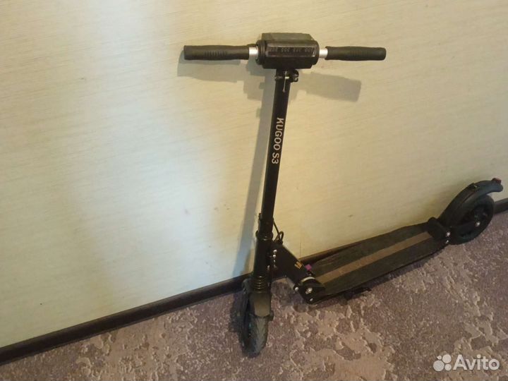 Самокат электрический Kugo S3