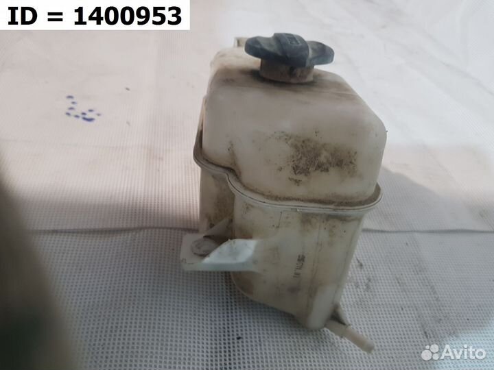 Расширительный бачок Hyundai Santa Fe