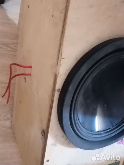Сабвуфер alpine swr 12D2 с услителем