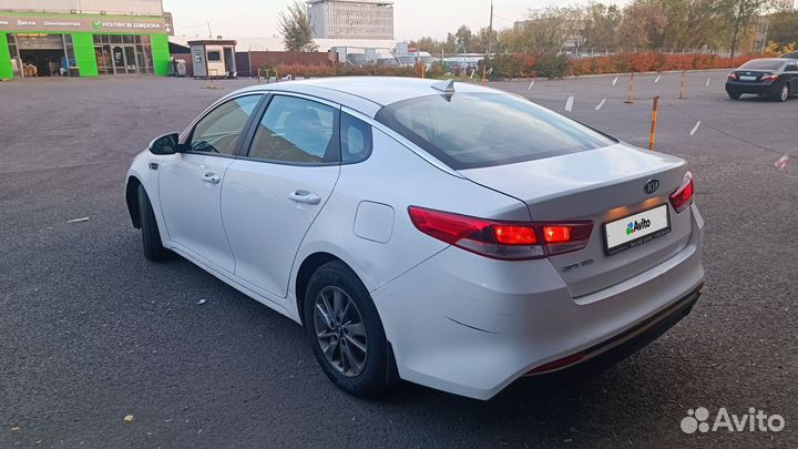 Kia Optima 2.0 AT, 2018, 344 400 км