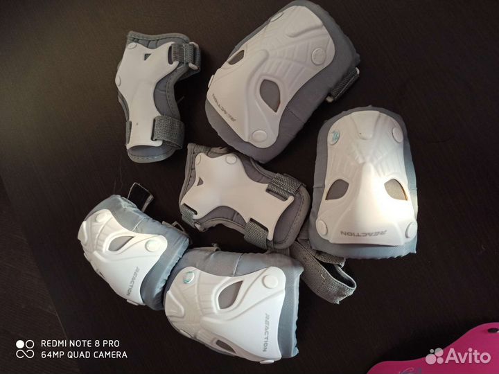 Детский шлем и защита при катании на роликах