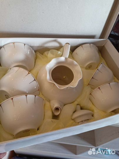 Бронь Чайный сервиз с пиалами новый в коробке