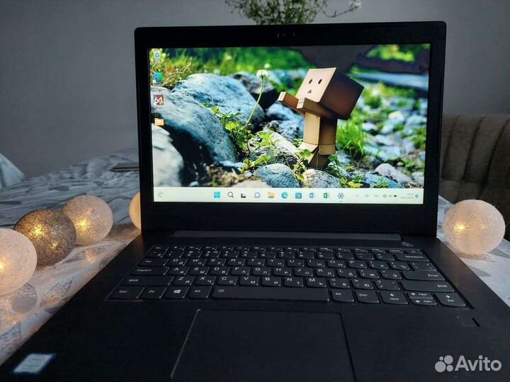 Ноутбук lenovo