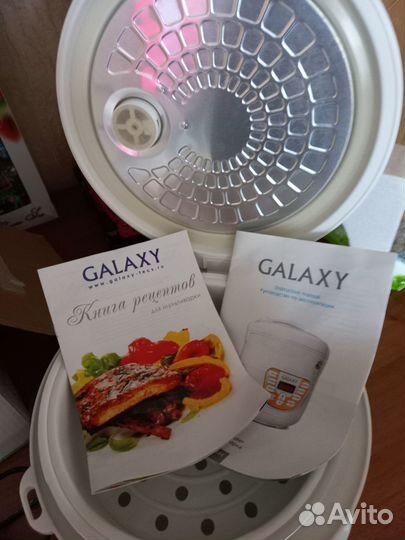 Мультиварка новая