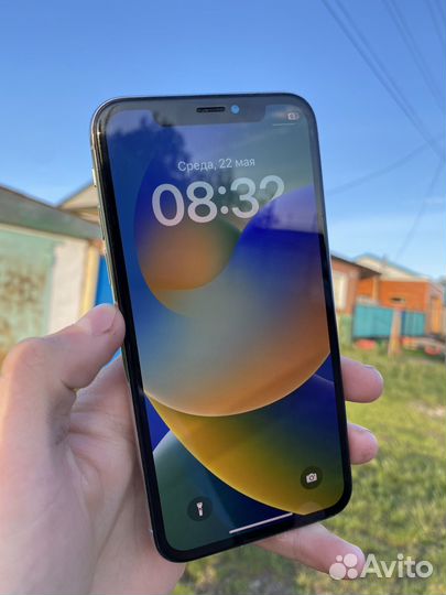 iPhone X, 64 ГБ