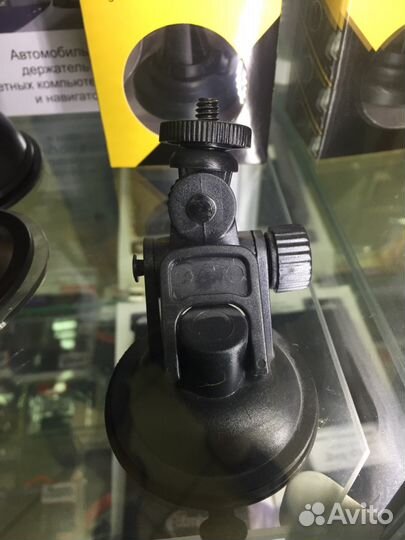 Крепление в авто для видеорегистратора