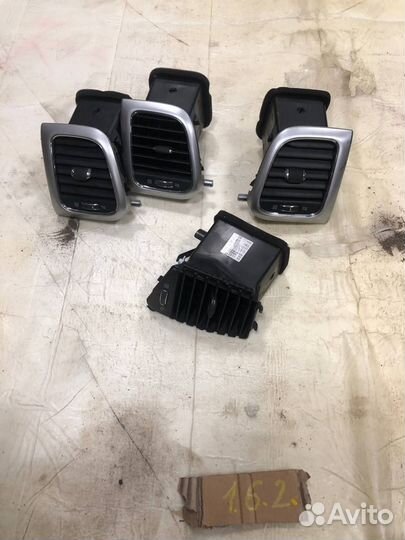 Дефлектор jeep wk2