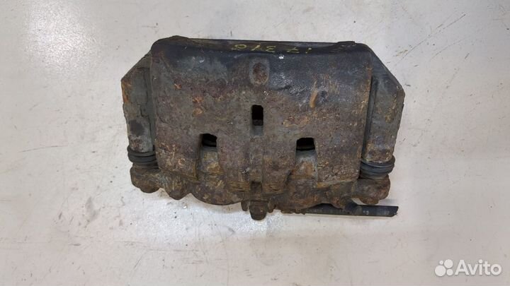 Суппорт правый передний Acura MDX