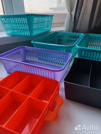 Органайзеры корзины пластиковые для хранения