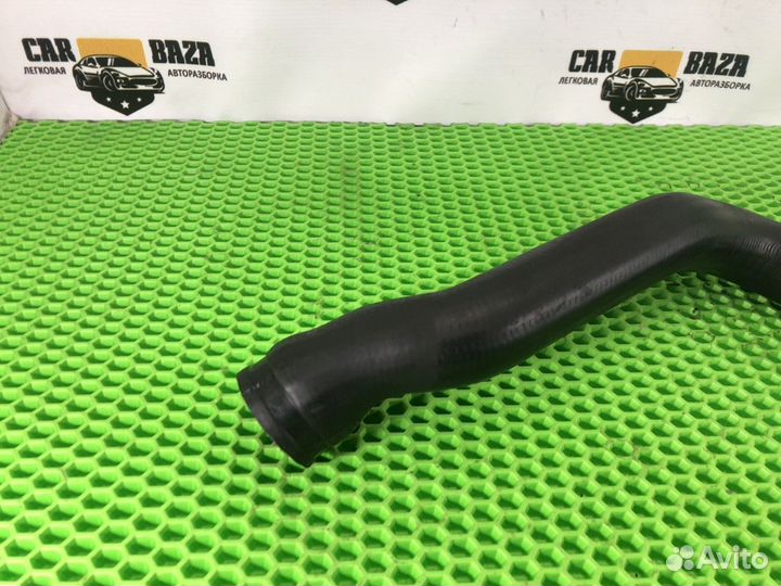 Патрубок радиатора верхний