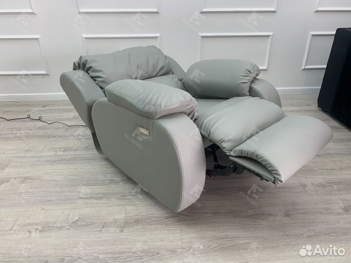 Кресло реклайнер для наращивание ресниц