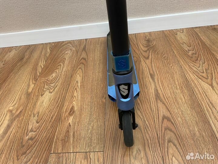 Трюковой самокат skip