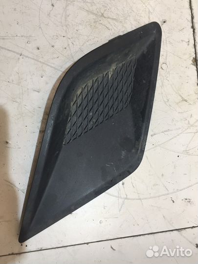 Решетка в бампер передняя левая (SsangYong Actyon)